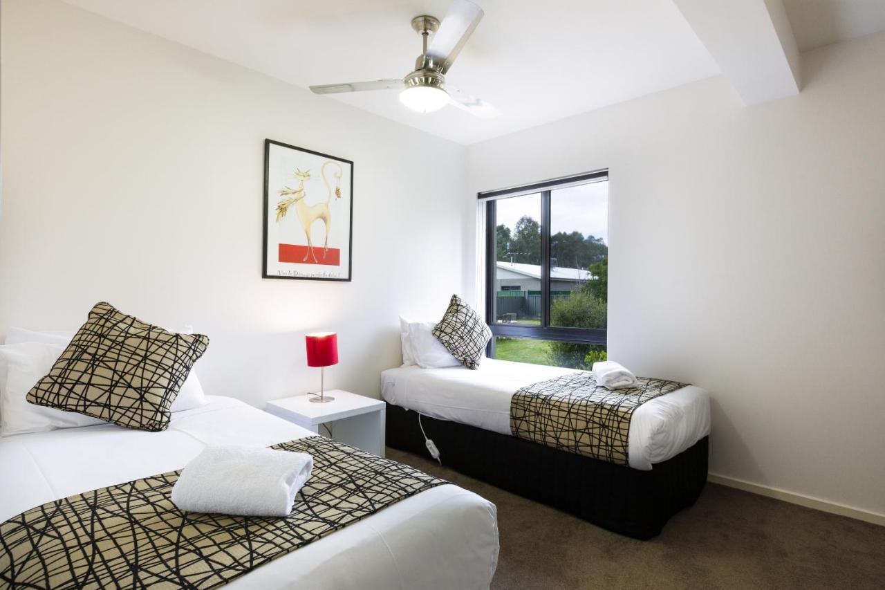 Apex Park Holiday Apartments Wangaratta Eksteriør bilde